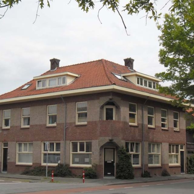 Hoekhuis verhuur